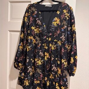 Abercrombie Black Floral Long Sleeve Short Dress